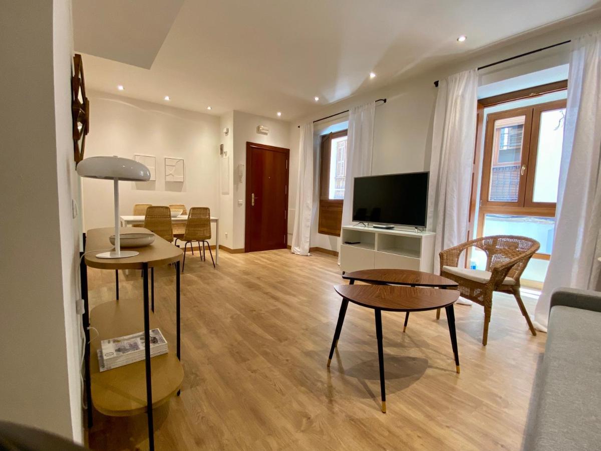 Apartamento Malaga-Centro Apartment Екстериор снимка